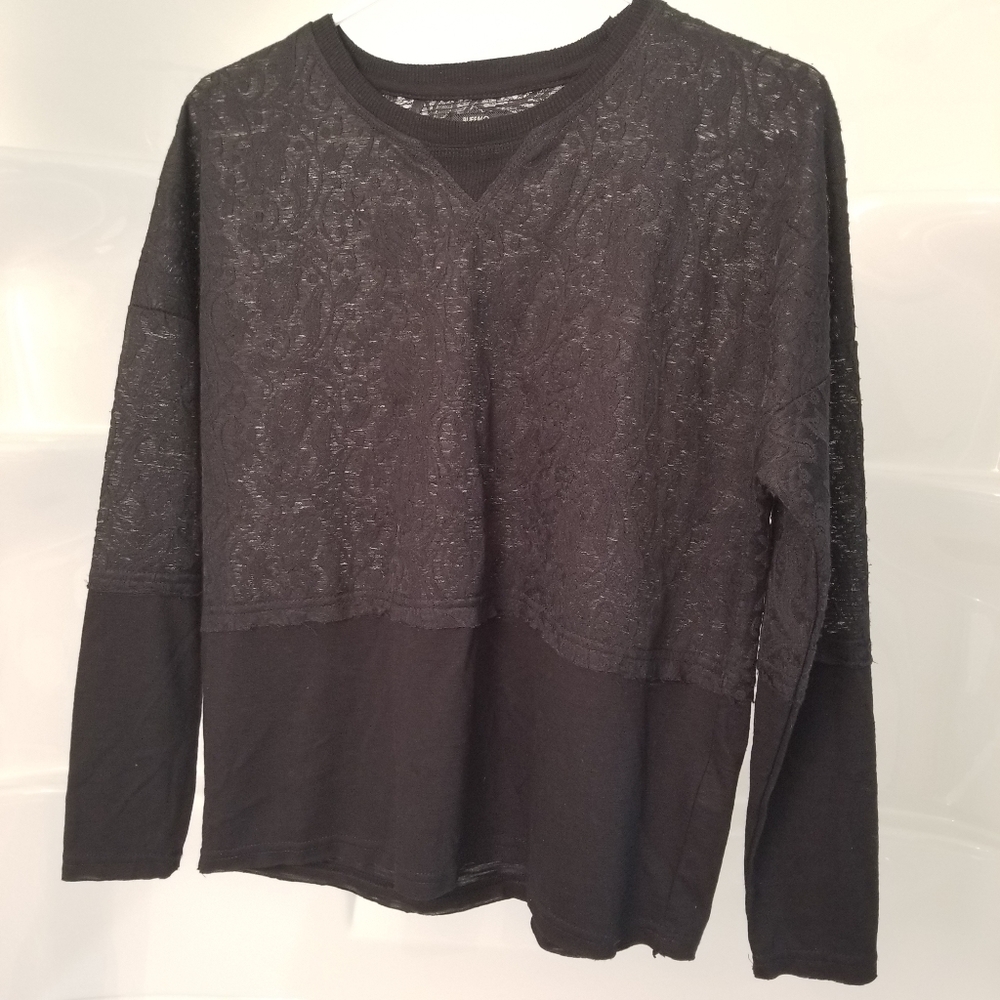 (S) Buffalo Black Lace with Raw Edges Casual Weekend Daily Staple